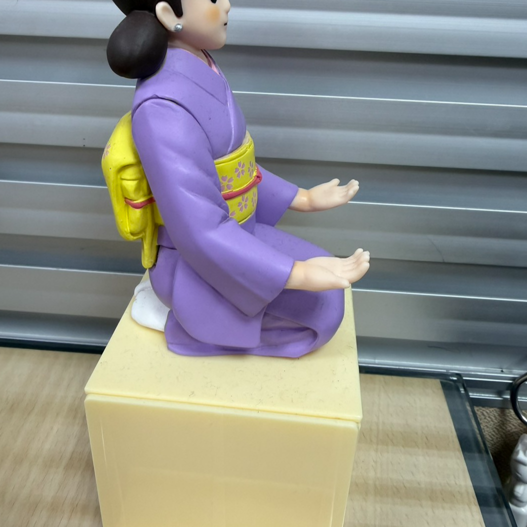 4112-眼鏡架公仔