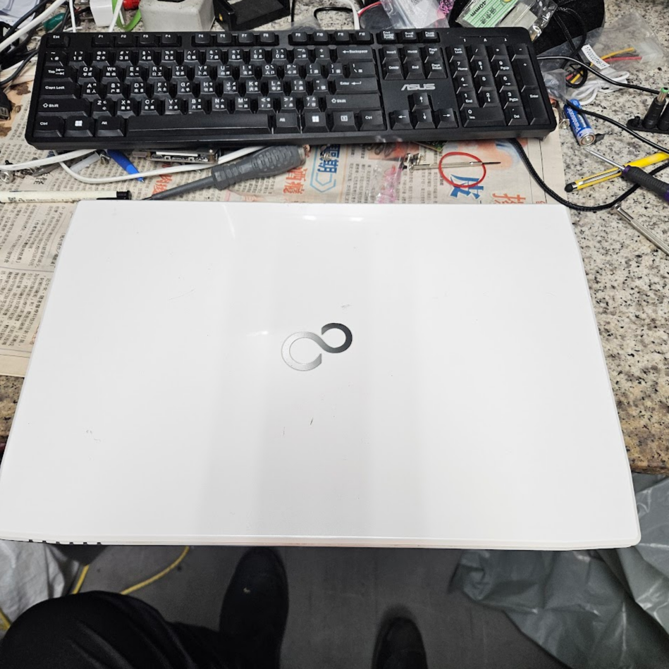 2300-i7 4702mq筆電