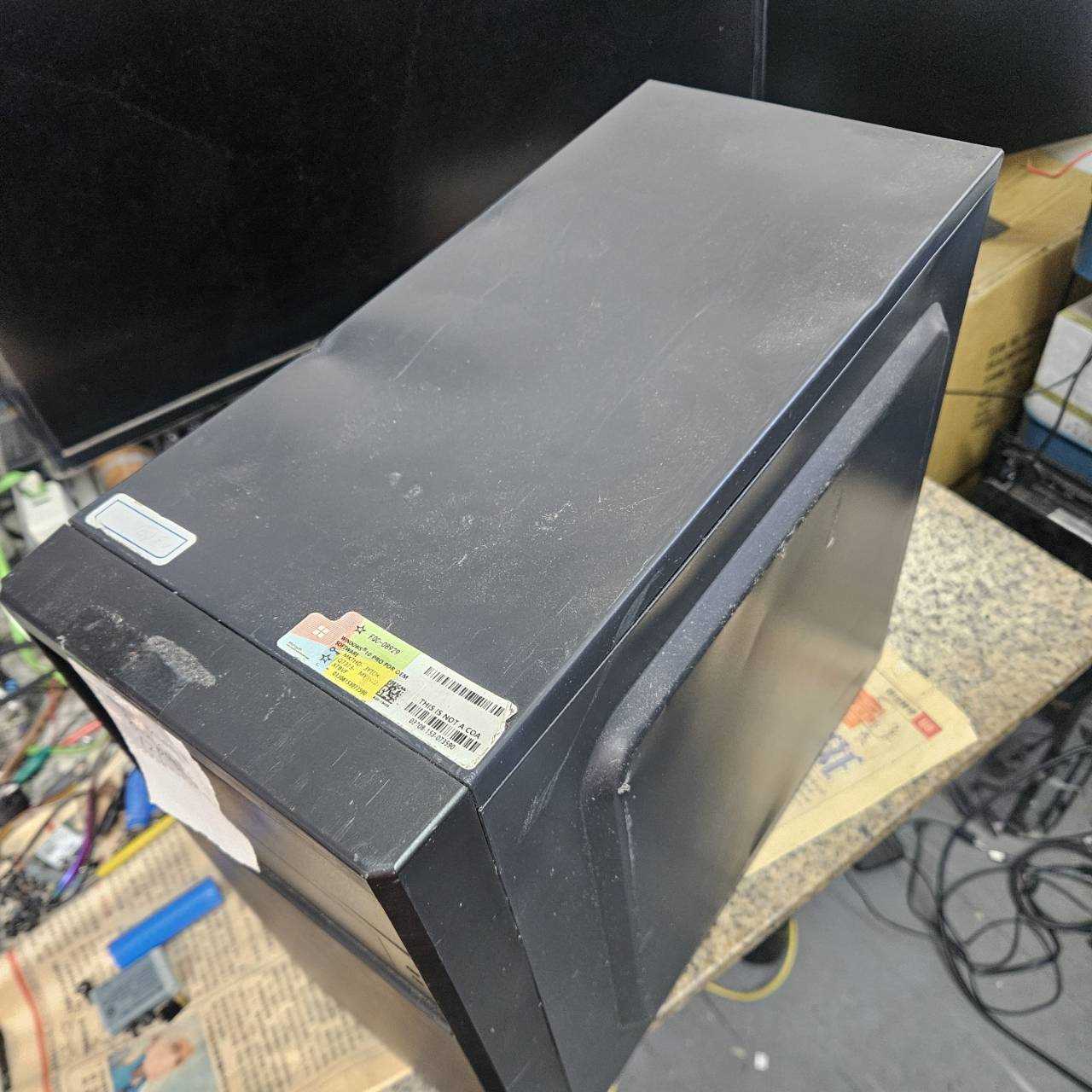 3486-G4560電腦一台