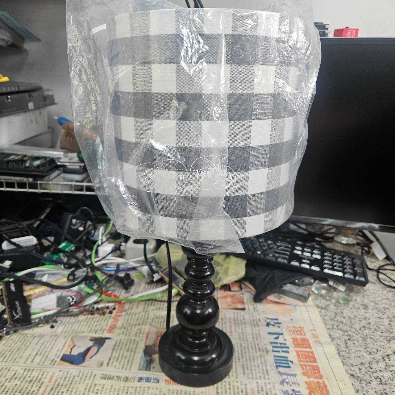 3902-桌面E27小臺燈