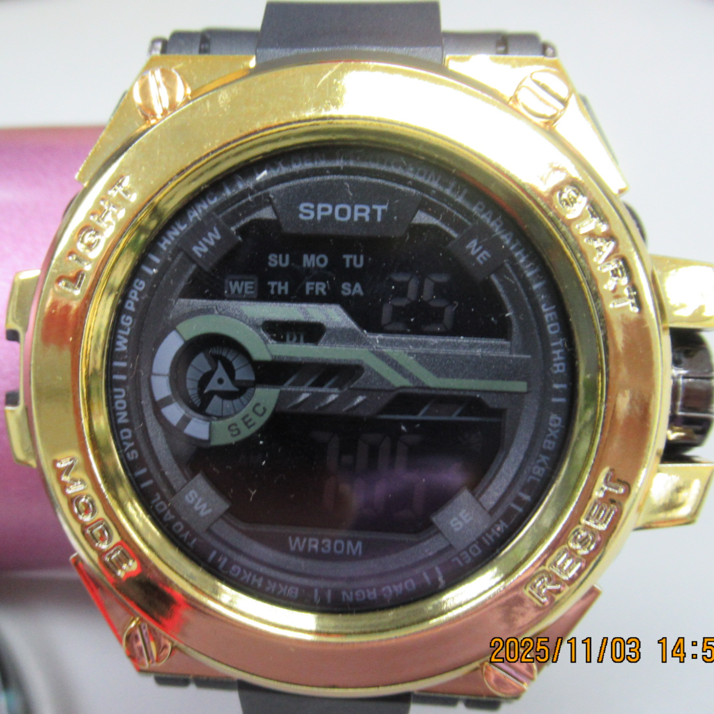 3271-電子手錶(黑色金邊)