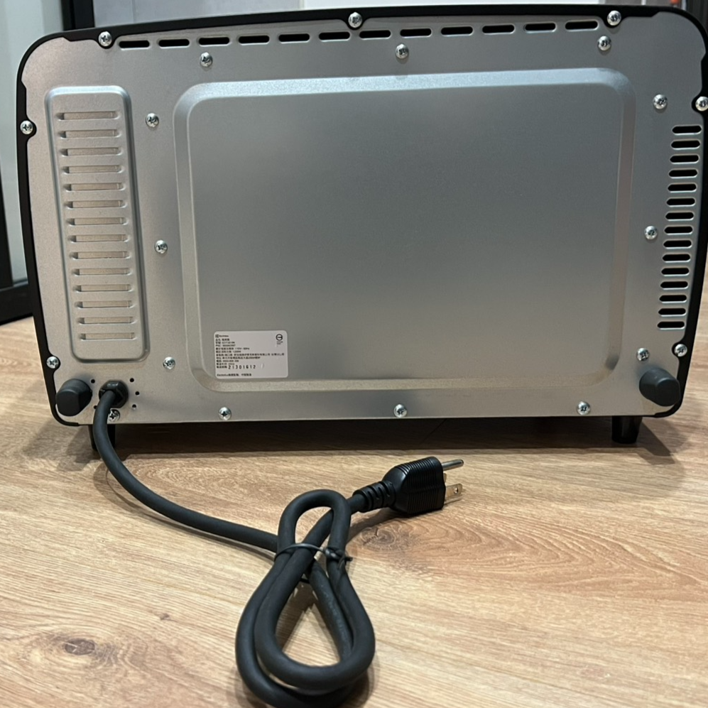 2208-伊萊克斯15L電烤箱-030