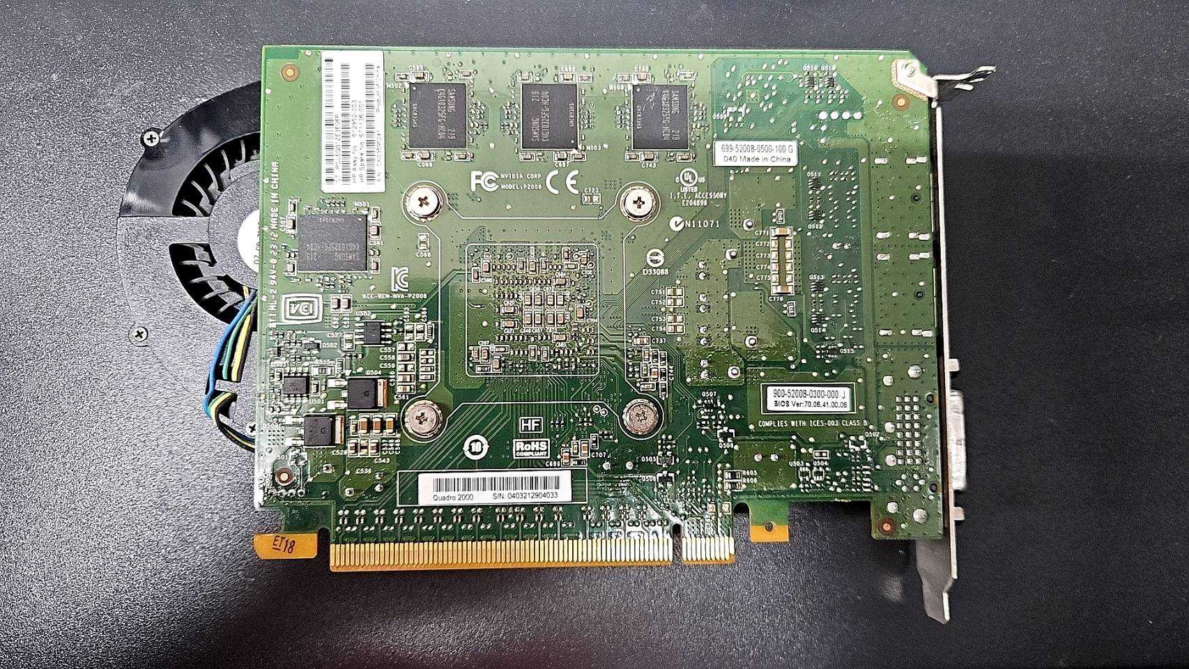 3176-Quadro 2000亮機卡
