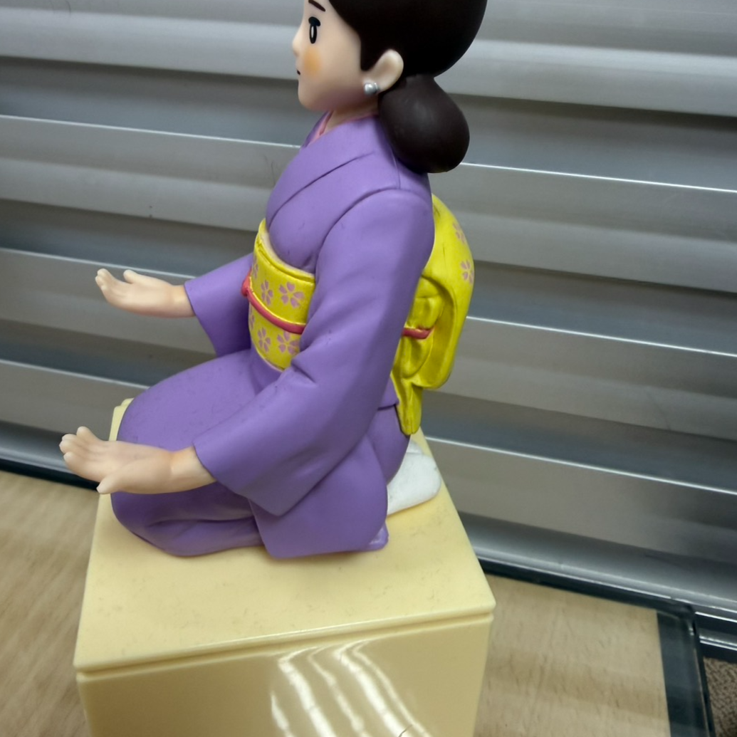 4112-眼鏡架公仔